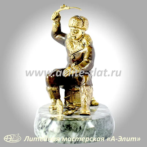 Статуэтка Рыбак зимний