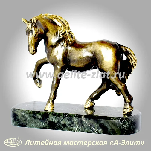 Статуэтка Конь белый