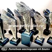 Литье на заказ сувениров из бронзы Крылья Пегаса