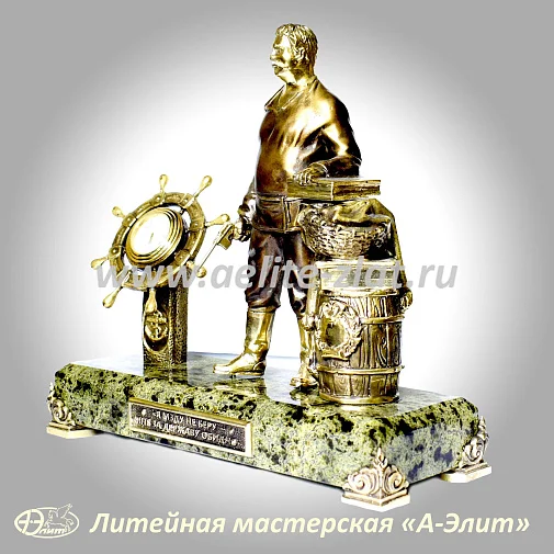 Бронзовые часы таможенника Павла Верещагина