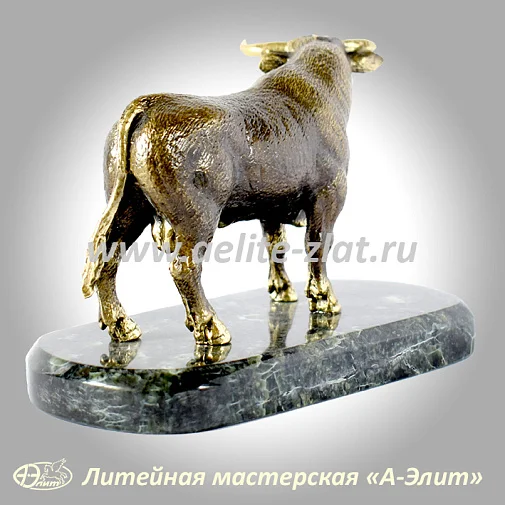 Статуэтка Быка