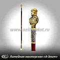 Бронзовая ложка для обуви череп в латах длинная