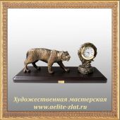 Бронзовые часы с животными и птицами Часы Тигр