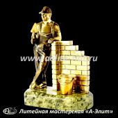 Статуэтка Строитель 