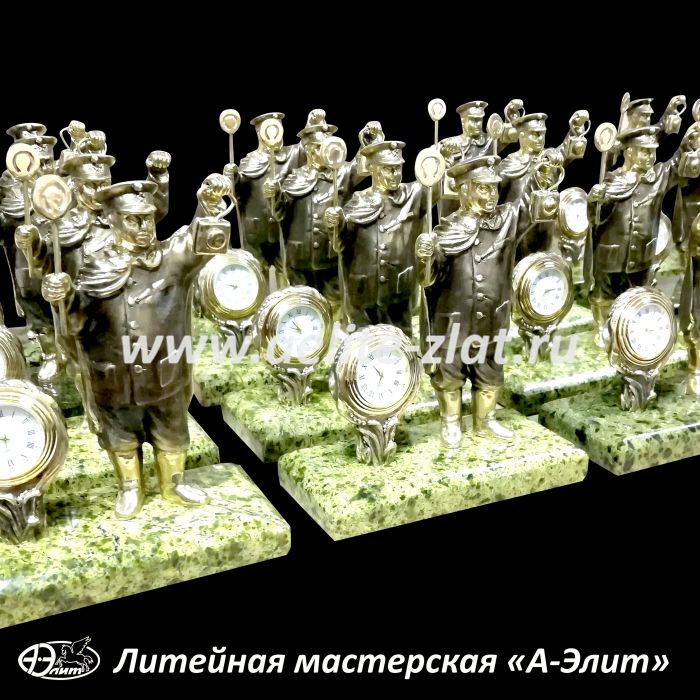 Бронзовые статуэтки изготовлены на заказ. Подарки железнодорожникам.. Бронзовые статуэтки изготовлены на заказ. Подарки железнодорожникам.