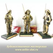  Готовые изделия бронзовых статуэток металлругов