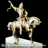 Бронзовые статуэтки знаменитых людей Салават Юлаев, символ города Уфа, бронзовая статуэтка.