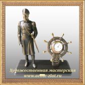 Бронзовые часы с военными и полководцами Часы Нахимов