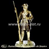 Бронзовые статуэтки полководцев и военных Статуэтка Солдат Семёновского полка