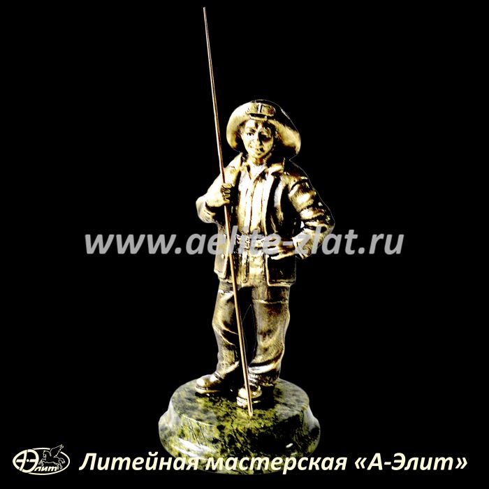 Статуэтка Медеплавильщик. Статуэтка Медеплавильщик