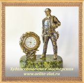  Бронзовые часы энергетик