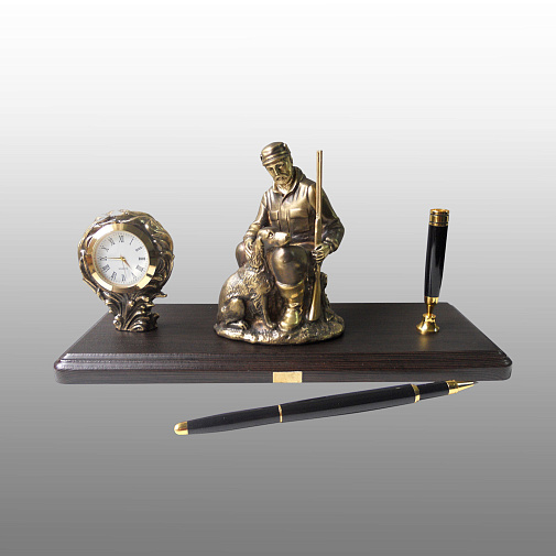 Письменный набор Охотник сидящий