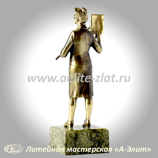 Статуэтка Учительница
