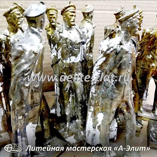 Бронзовые статуэтки на заказ, изготовлены для ветеранов ФСБ.