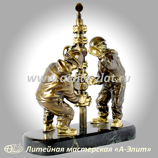 Статуэтка Нефтяники