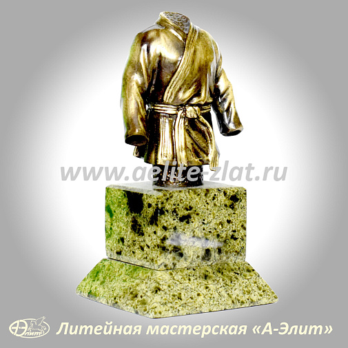 Сувенир из бронзы Кимоно