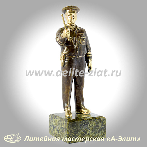 Статуэтка Гаишник