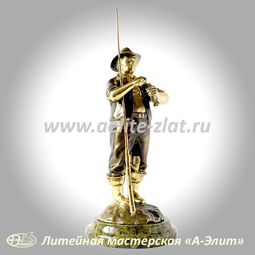Статуэтка Рыбак