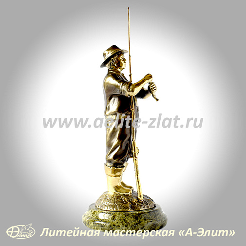 Статуэтка Рыбак