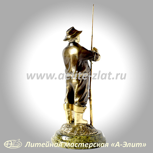 Статуэтка Рыбак