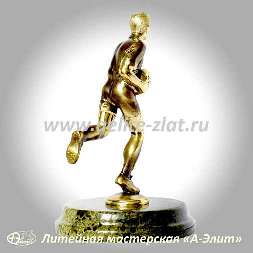 Статуэтка Регбист