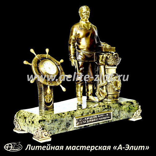 Бронзовые часы таможенника Павла Верещагина