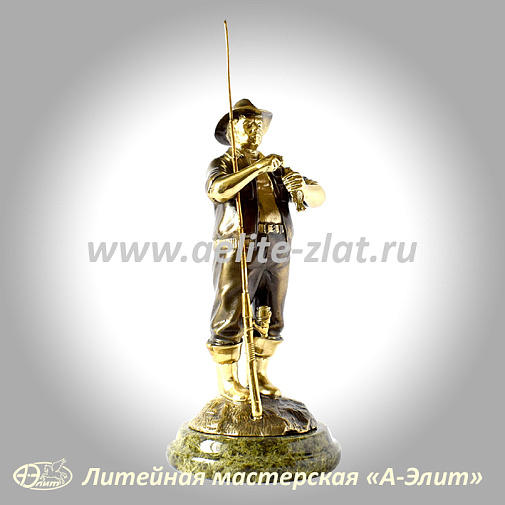 Статуэтка Рыбак