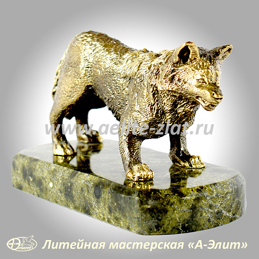 Статуэтка Волк