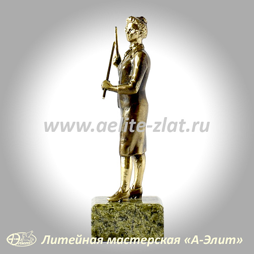 Статуэтка Учительница