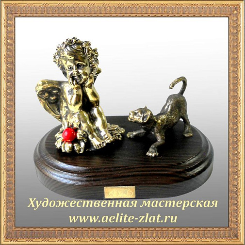 Статуэтка Ангел со львенком