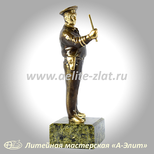 Статуэтка Гаишник