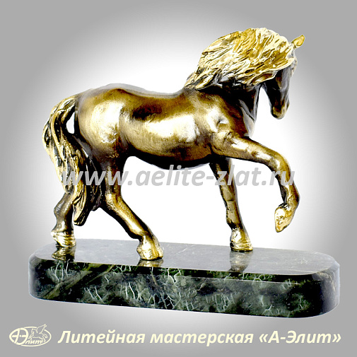 Статуэтка Конь белый