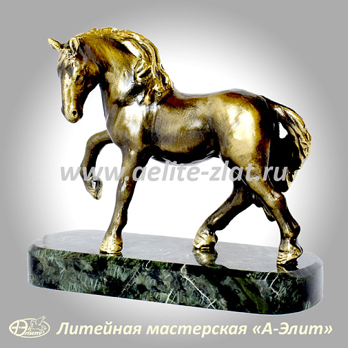 Статуэтка Конь белый